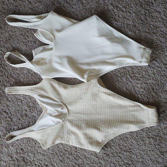 Low back light yellow and white bodysuits - Picture 4 of 4